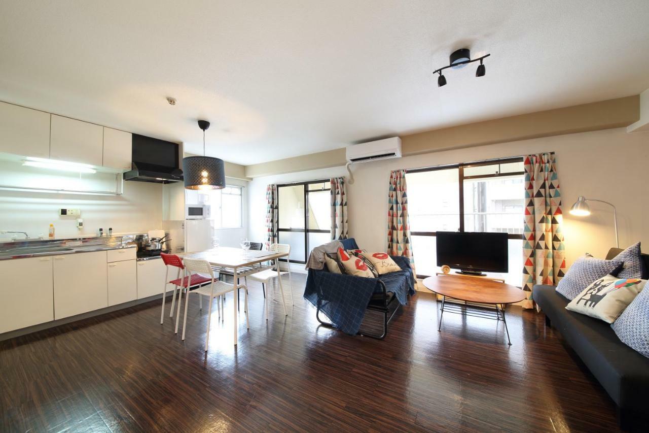 Appartamento di 50 m² con 1 camera Osaka Esterno foto